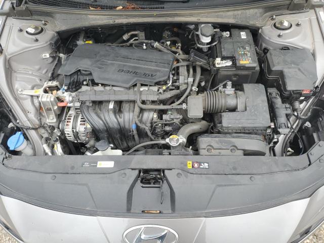 KMHLM4AG9NU254077 - 2022 HYUNDAI ELANTRA SEL SILVER photo 11