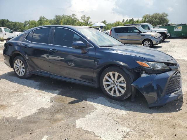 4T1C11AK9LU937714 - 2020 TOYOTA CAMRY LE BLUE photo 4