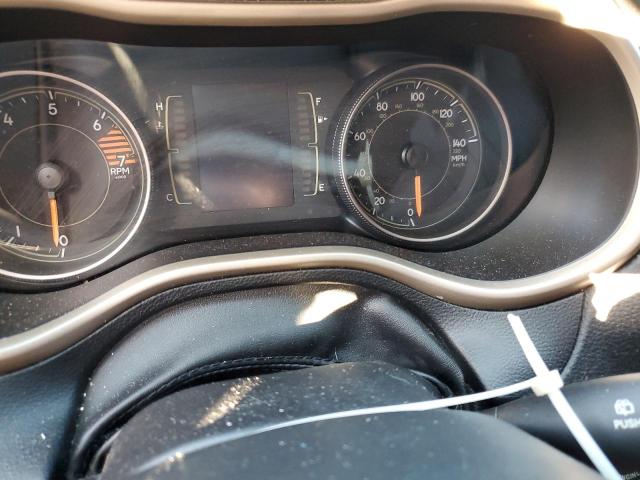 1C4PJLCB7JD557346 - 2018 JEEP CHEROKEE LATITUDE ნაცრისფერი ფოტო 9