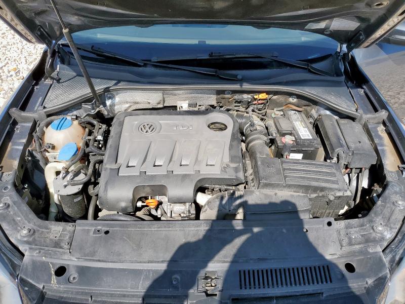 1VWBN7A35DC144057 - 2013 VOLKSWAGEN PASSAT SE Boz foto 11