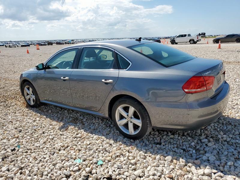 1VWBN7A35DC144057 - 2013 VOLKSWAGEN PASSAT SE Boz foto 2