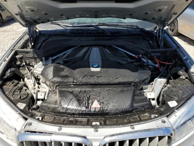 5UXKR6C58J0U15320 - 2018 BMW X5 XDRIVE50I SILVER photo 11