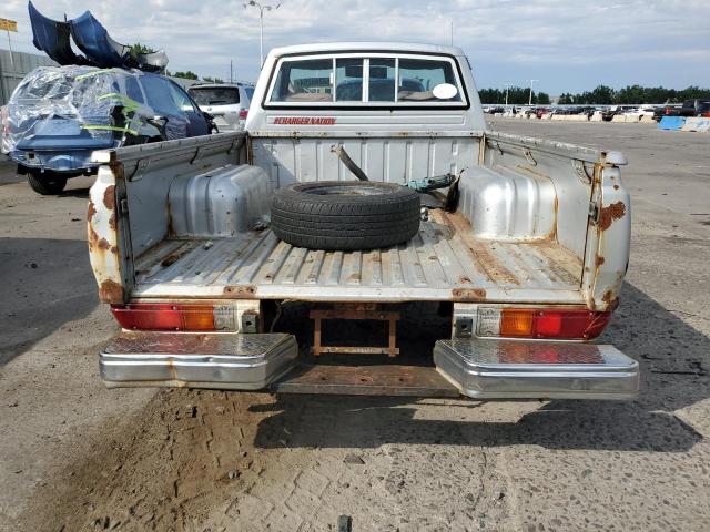 JN6MD01S2CW112710 - 1982 DATSUN 720 STANDARD BED SILVER photo 6