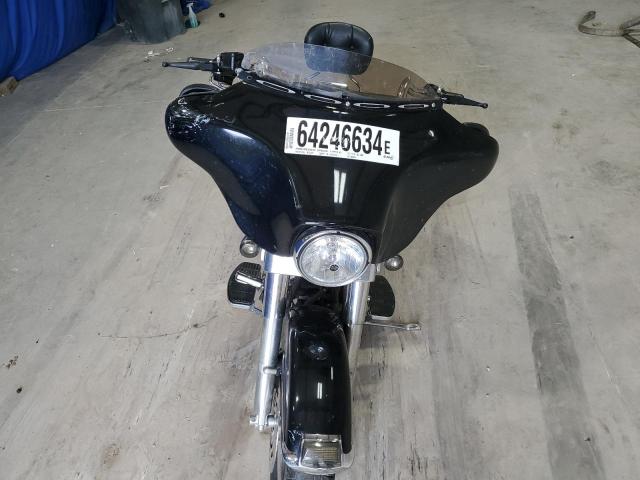 1HD1FCW12YY604830 - 2000 HARLEY-DAVIDSON FLHTCUI 黑色 照片 5