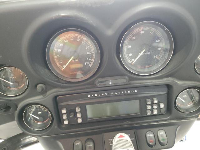 1HD1FCW12YY604830 - 2000 HARLEY-DAVIDSON FLHTCUI 黑色 照片 7