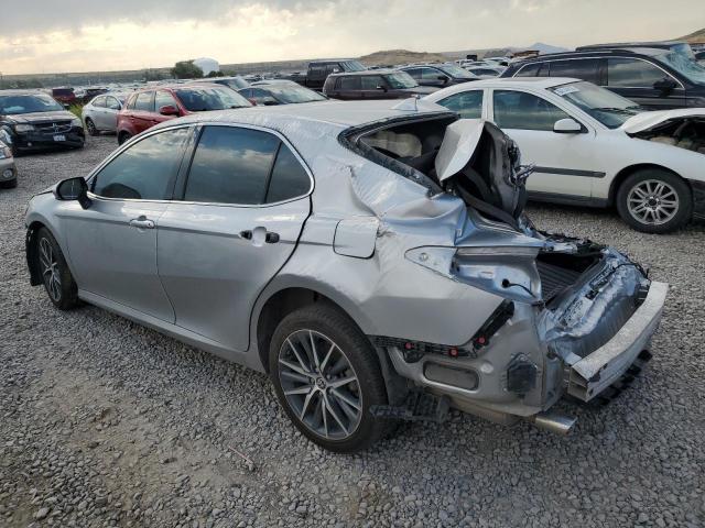 4T1F31AK3PU603952 - 2023 TOYOTA CAMRY XLE 银色 照片 2