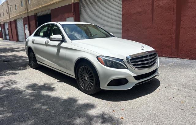 55SWF4KB4FU027077 - 2015 MERCEDES-BENZ C 300 4MATIC WHITE photo 1