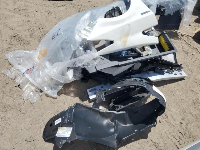 JTDKN3DU3B5249004 - 2011 TOYOTA PRIUS WHITE photo 12