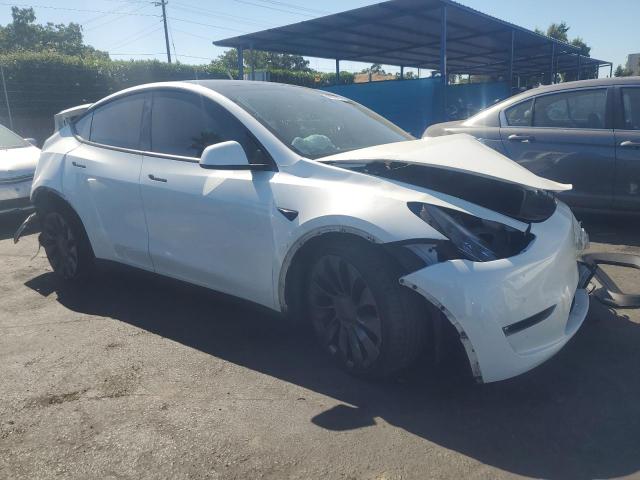 7SAYGDEF3NF506498 - 2022 TESLA MODEL Y WHITE photo 4