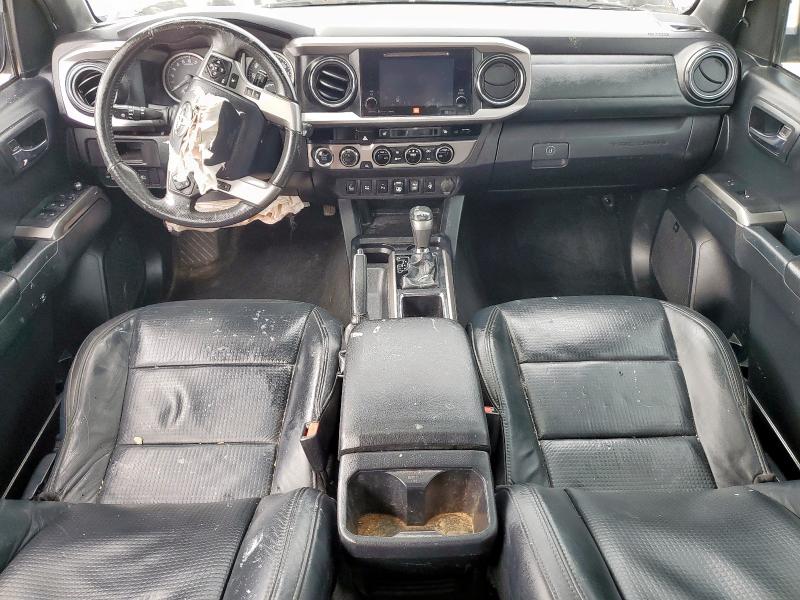 5TFGZ5AN8JX136087 - 2018 TOYOTA TACOMA DOUBLE CAB Ağ foto 8