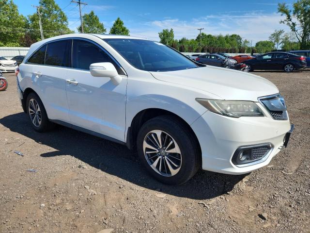 5J8TB3H78GL005578 - 2016 ACURA RDX ADVANCE WHITE photo 4