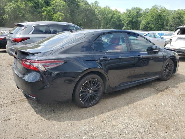 4T1G11BKXNU057611 - 2022 TOYOTA CAMRY SE BLACK photo 3