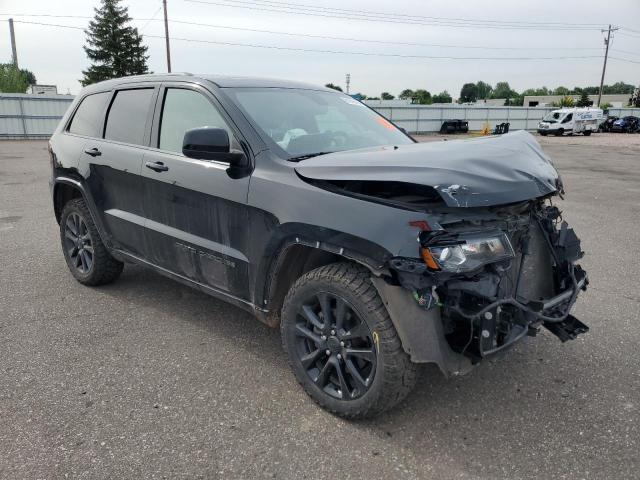 1C4RJFAG9JC288040 - 2018 JEEP GRAND CHER LAREDO BLACK photo 4