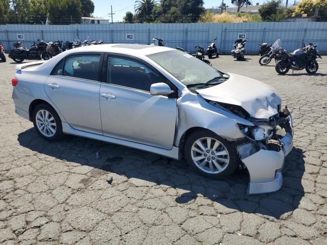 2T1BU4EE2AC468103 - 2010 TOYOTA COROLLA BASE SILVER photo 4