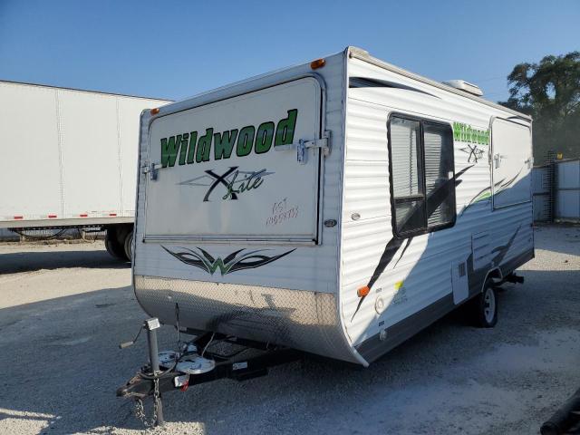 4X4TWD714BR340648 - 2011 WILD TRAVEL TRA TWO TONE photo 2