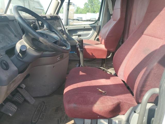 1FUJGLDR0KLKD8379 - 2019 FREIGHTLINER CASCADIA 125 WHITE photo 5