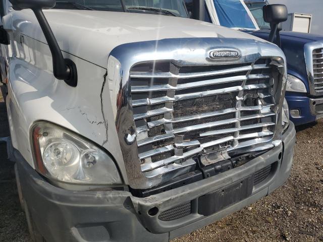 1FUJGLDR0KLKD8379 - 2019 FREIGHTLINER CASCADIA 125 WHITE photo 9