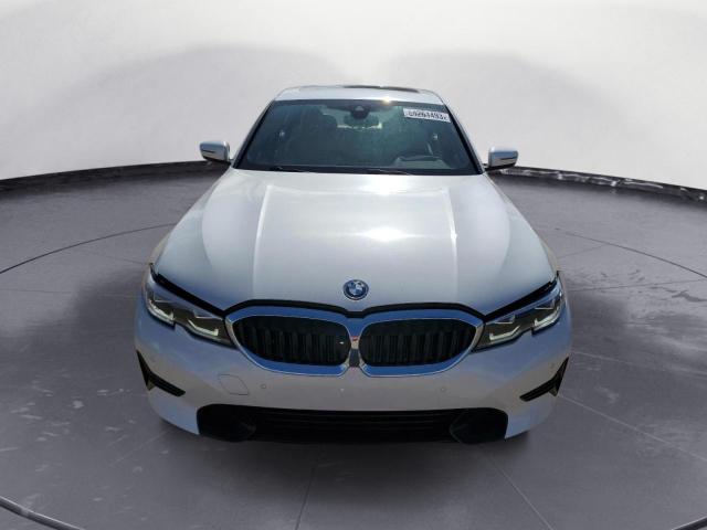 3MW5P9J09N8C72271 - 2022 BMW 330XE Սպիտակ լուսանկար 5