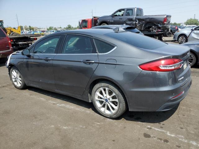 3FA6P0LUXLR189092 - 2020 FORD FUSION SE GRAY photo 2