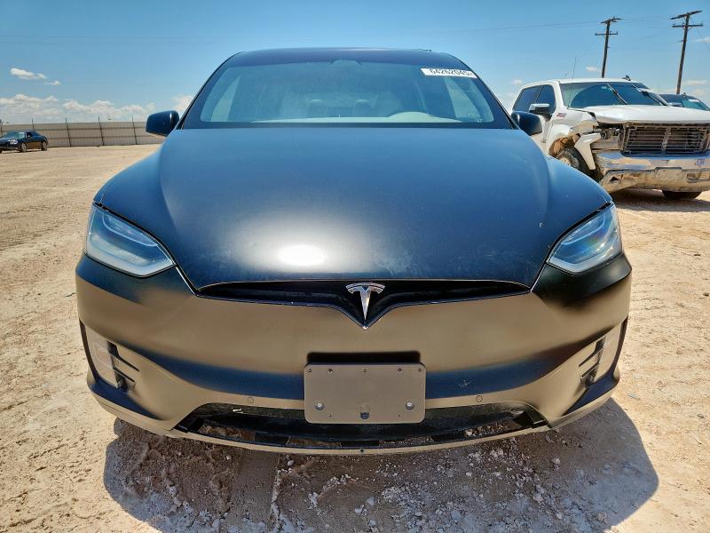 5YJXCBE29JF141356 - 2018 TESLA MODEL X BLACK photo 5