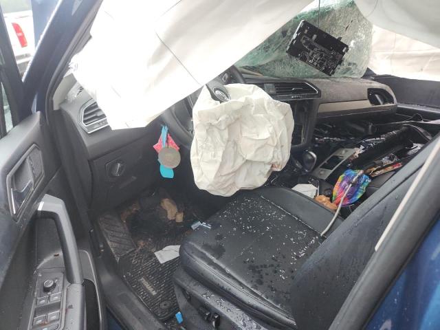 3VV3B7AX2KM048936 - 2019 VOLKSWAGEN TIGUAN SE Mavi foto 8