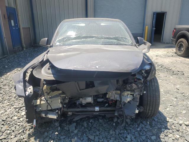 7SAYGDEE3PF883343 - 2023 TESLA MODEL Y Графитовый фото 5