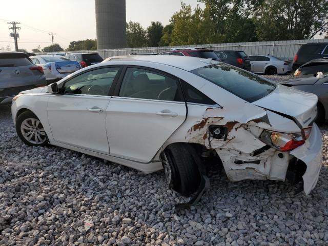 5NPEB4ACXCH382139 - 2012 HYUNDAI SONATA GLS WHITE photo 2