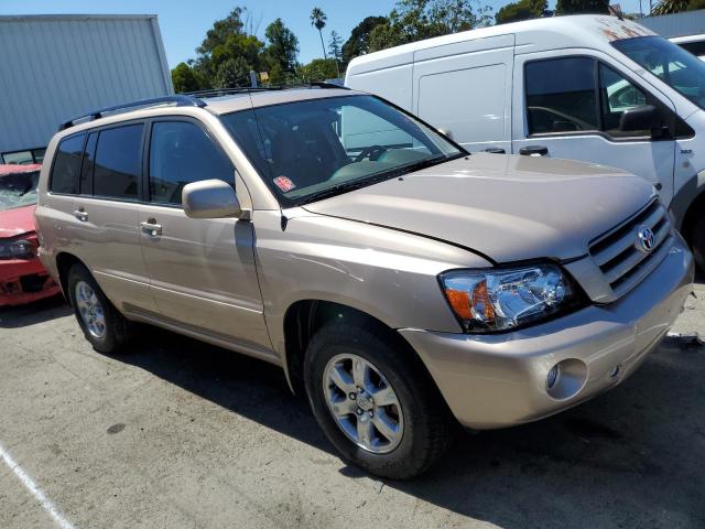 JTEDP21AX40012576 - 2004 TOYOTA HIGHLANDER BASE BEIGE photo 4