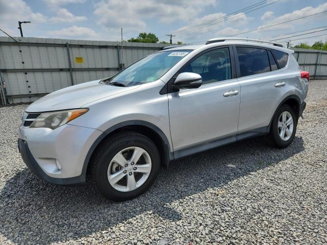 2014 TOYOTA RAV4 XLE, null