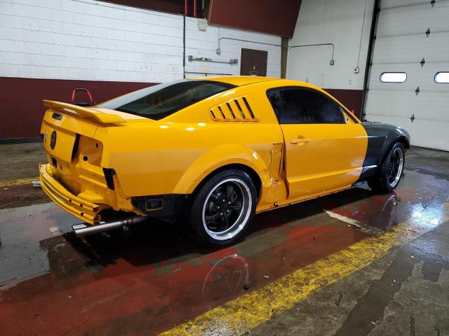 1ZVHT82H285198071 - 2008 FORD MUSTANG GT ORANGE photo 3