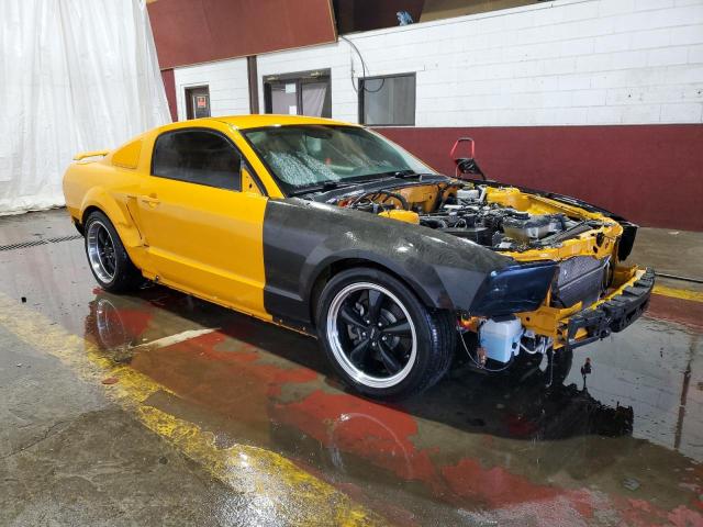 1ZVHT82H285198071 - 2008 FORD MUSTANG GT ORANGE photo 4