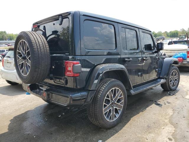 1C4JJXP64NW117072 - 2022 JEEP WRANGLER U SAHARA 4XE BLACK photo 3