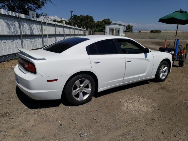 2C3CDXBG2DH730891 - 2013 DODGE CHARGER SE WHITE photo 3