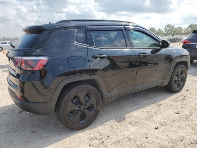 3C4NJCBB0JT460797 - 2018 JEEP COMPASS LATITUDE BLACK photo 3