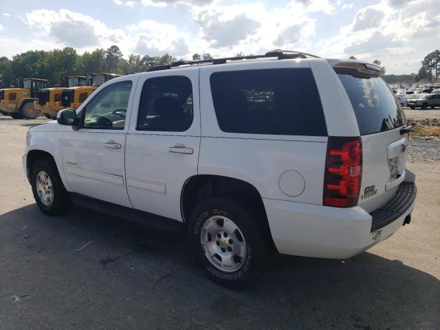 1GNSCAE08BR136865 - 2011 CHEVROLET TAHOE C1500  LS WHITE photo 2