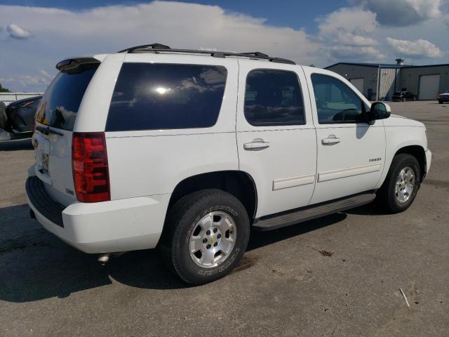 1GNSCAE08BR136865 - 2011 CHEVROLET TAHOE C1500  LS WHITE photo 3