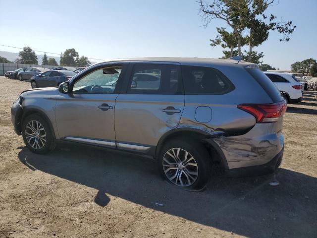 JA4AD2A31JZ010301 - 2018 MITSUBISHI OUTLANDER ES GRAY photo 2