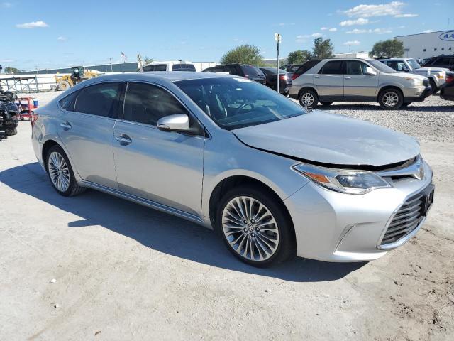 4T1BK1EB8JU273373 - 2018 TOYOTA AVALON XLE SILVER photo 4