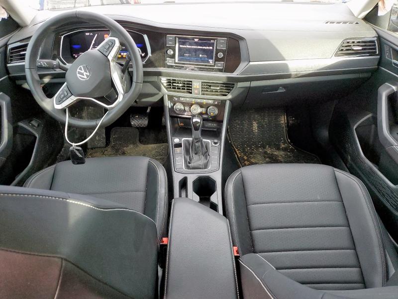 3VW7M7BU7RM076138 - 2024 VOLKSWAGEN JETTA SE 蓝色 照片 8