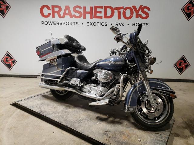 1HD1FCW163Y611689 - 2003 HARLEY-DAVIDSON FLHTCUI 蓝色 照片 1