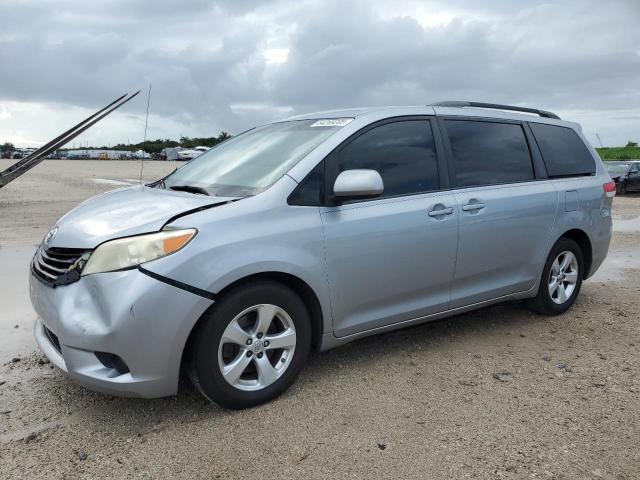 2014 TOYOTA SIENNA LE, 