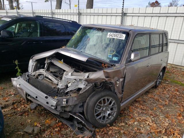 JTLKT324950218449 - 2005 TOYOTA SCION TC XB SILVER photo 2