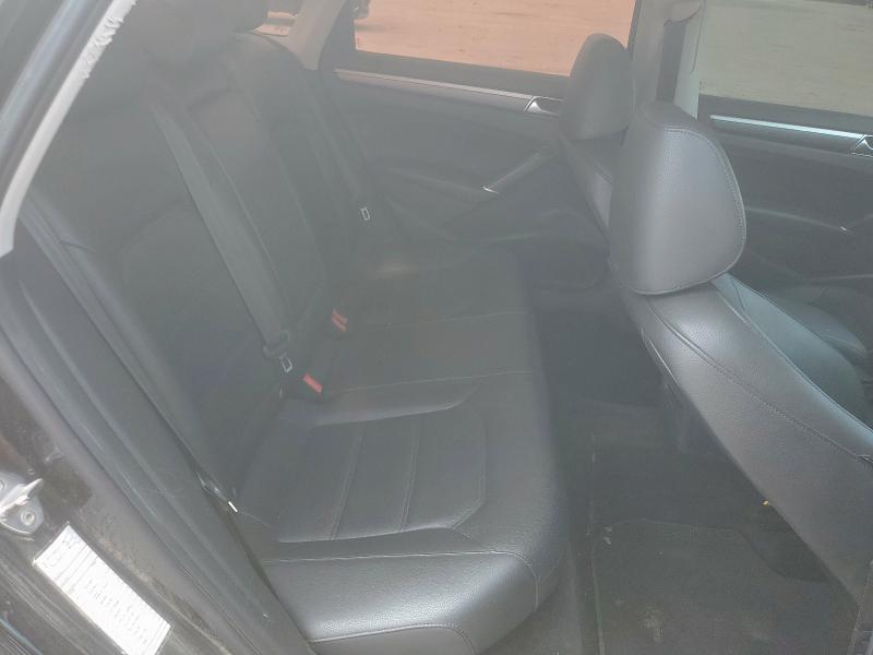 1VWAA7A30JC034228 - 2018 VOLKSWAGEN PASSAT S BLACK photo 10