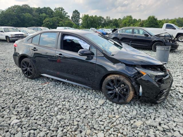 5YFS4RCE6LP035872 - 2020 TOYOTA COROLLA SE BLACK photo 4