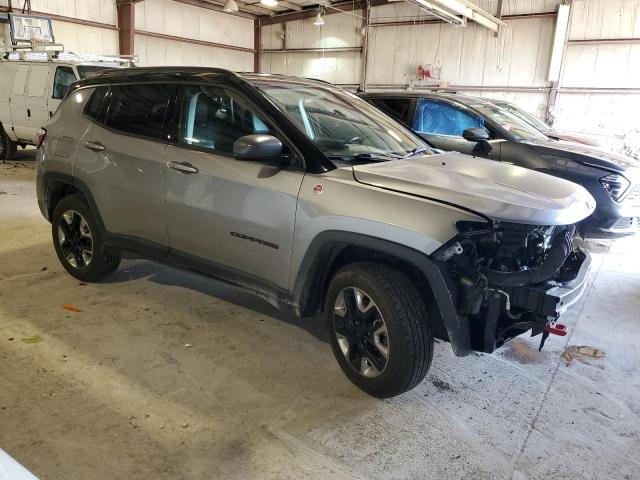 3C4NJDDB8HT597581 - 2017 JEEP COMPASS TRAILHAWK SILVER photo 4