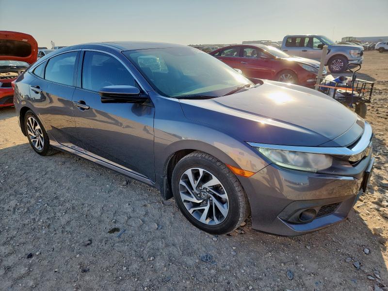 2HGFC2F85JH527458 - 2018 HONDA CIVIC EX رمادي صورة 4