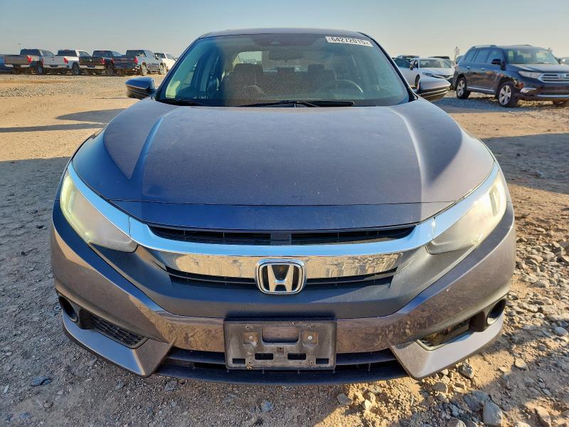 2HGFC2F85JH527458 - 2018 HONDA CIVIC EX رمادي صورة 5