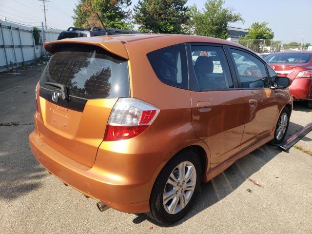 JHMGE8H4XAS002056 - 2010 HONDA FIT SPORT ORANGE photo 3