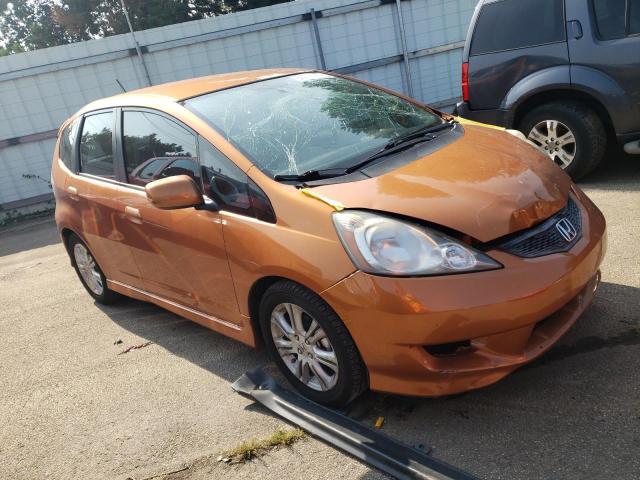 JHMGE8H4XAS002056 - 2010 HONDA FIT SPORT ORANGE photo 4