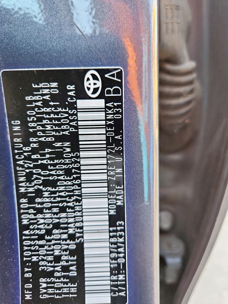 5YFBURHE7HP617625 - 2017 TOYOTA COROLLA L 蓝色 照片 12